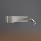 Cea Design Regolo REG 04 miscelatore a muro con bocca orientabile | Edilceram Design
